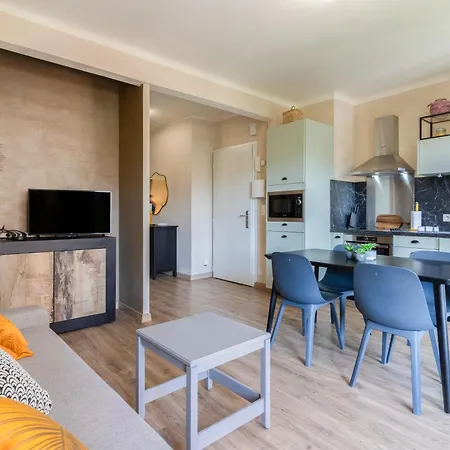 Appartamento Ciel Bleu - Parking Privé, Central, Balcons *